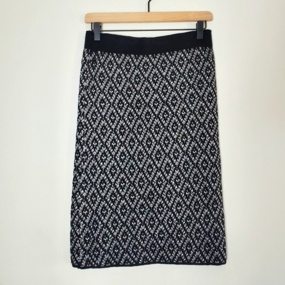 BHS Love Knitwear Wmns Black/White Fitted Diamond Knit Pencil Skirt NWT - Picture 5 of 11